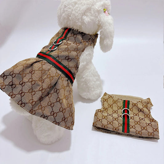 Pet Luxury Designer Clothing – Stylish Dog & Cat Outfits for Fashionable Pets